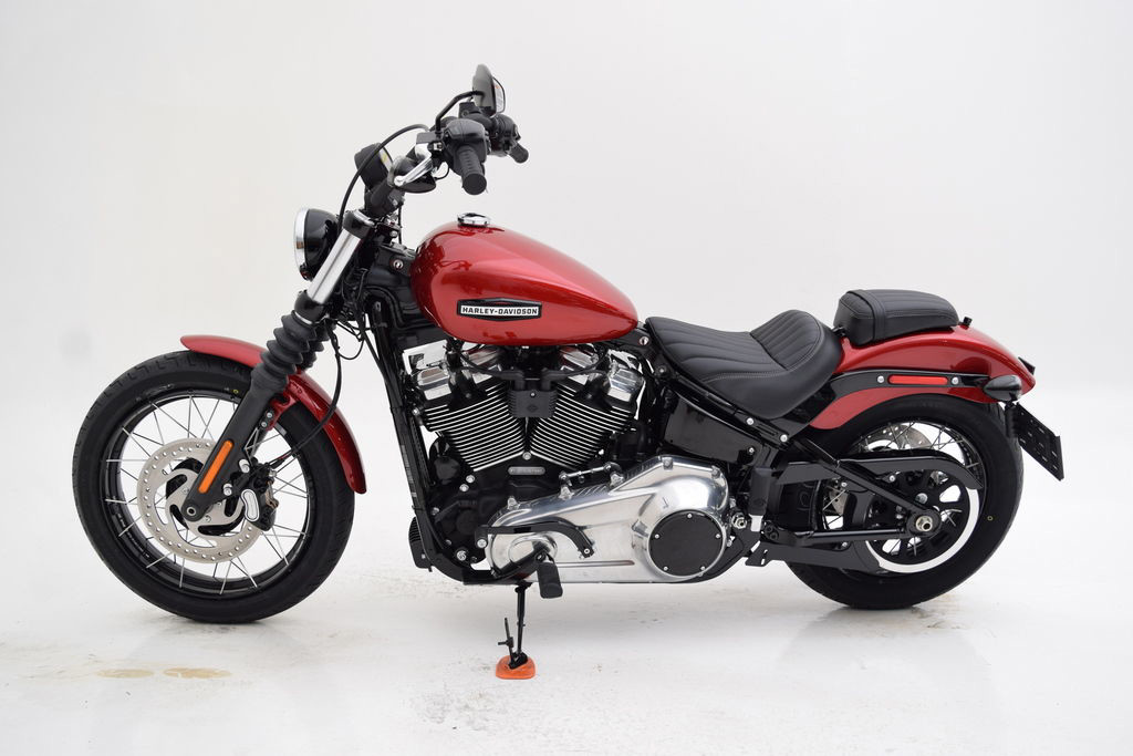 Street Bob®
