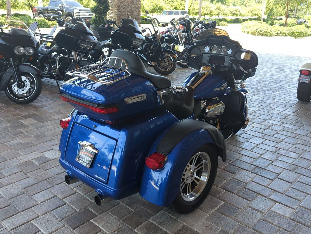 Tri Glide® Ultra