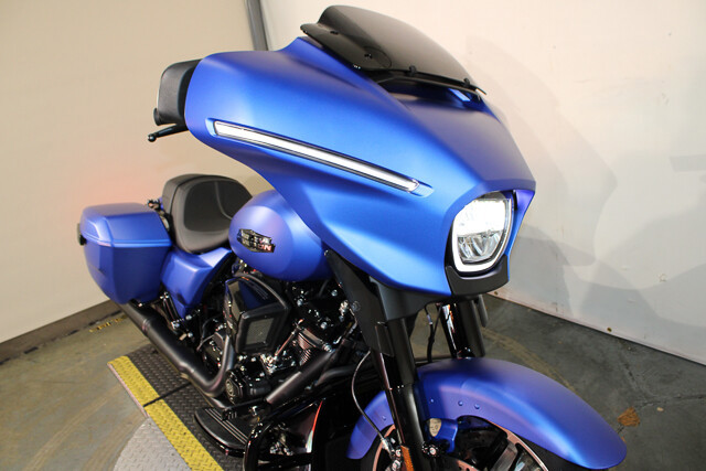 Street Glide®