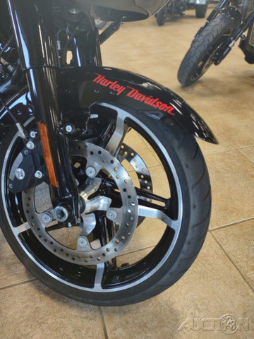 Road Glide®