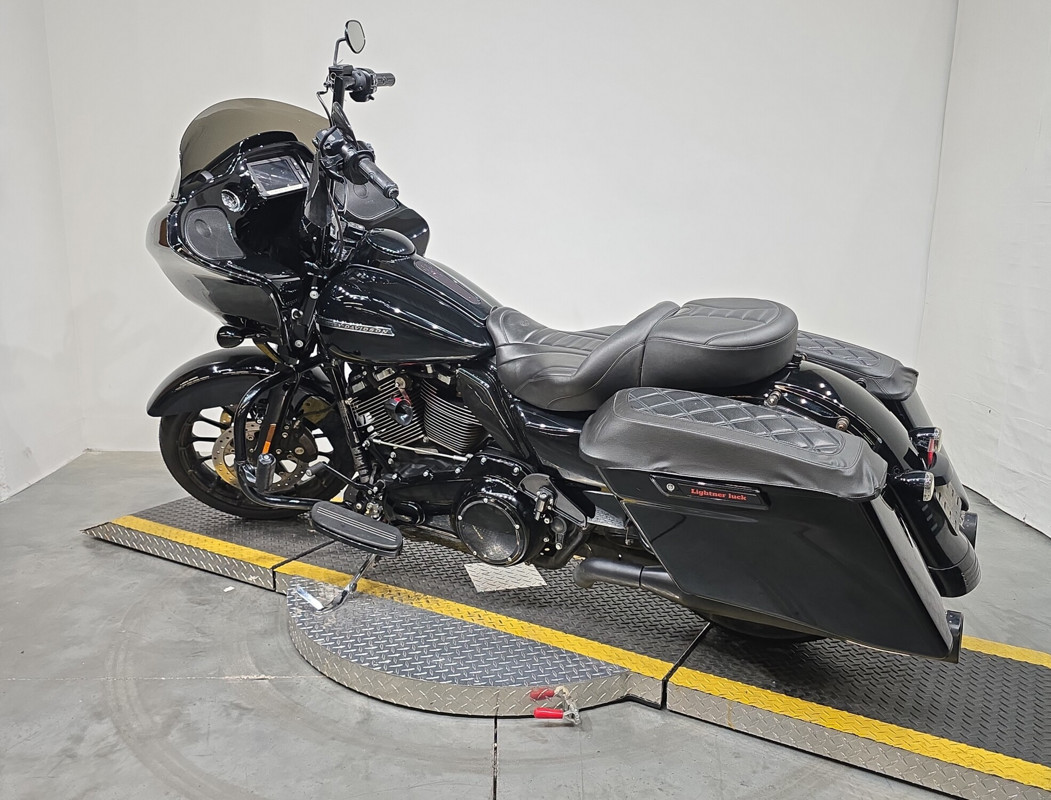 Road Glide® Special