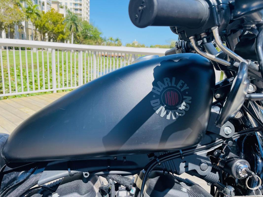 Iron 883®