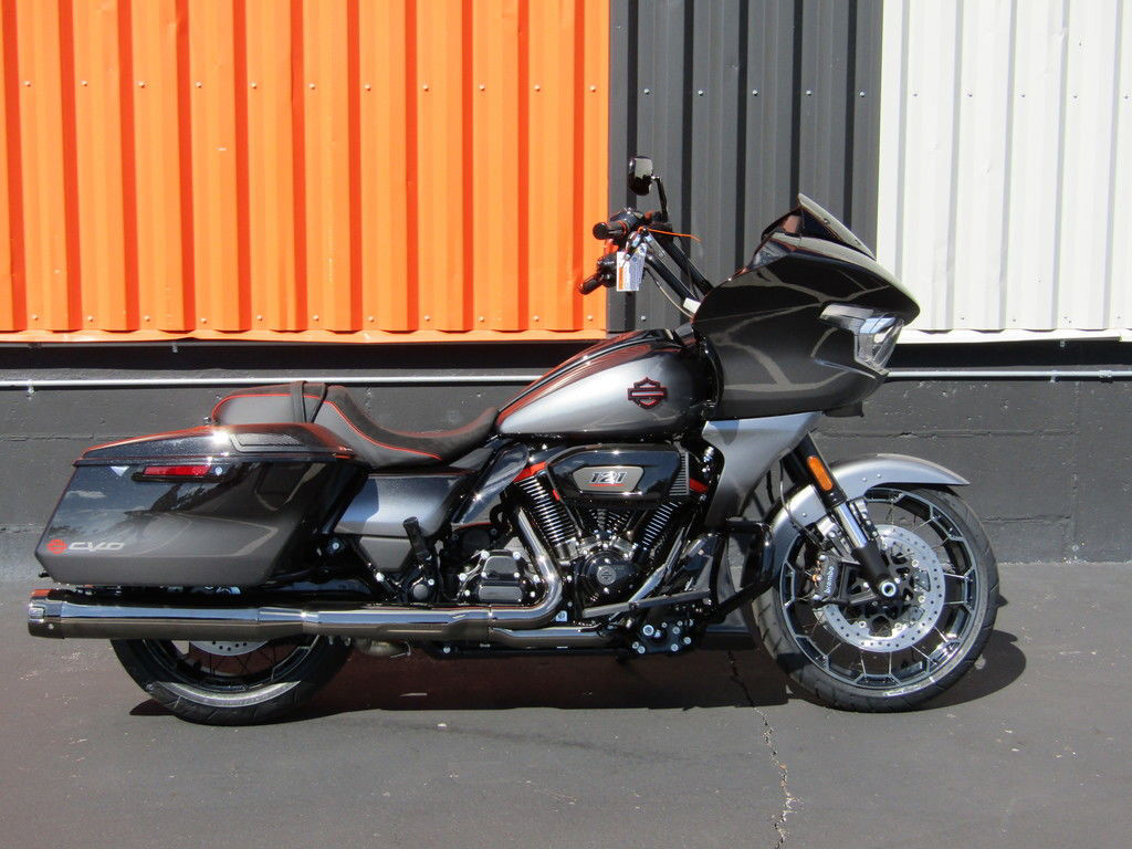 CVO® Road Glide®