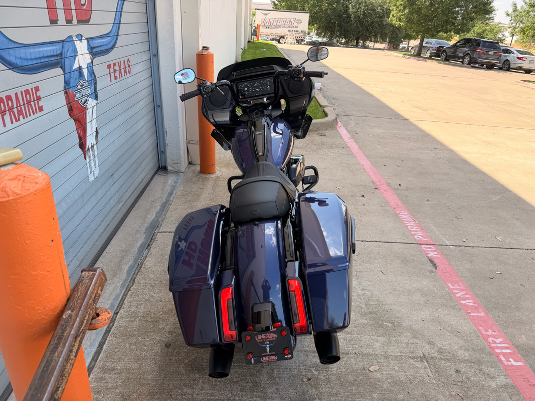 Road Glide®