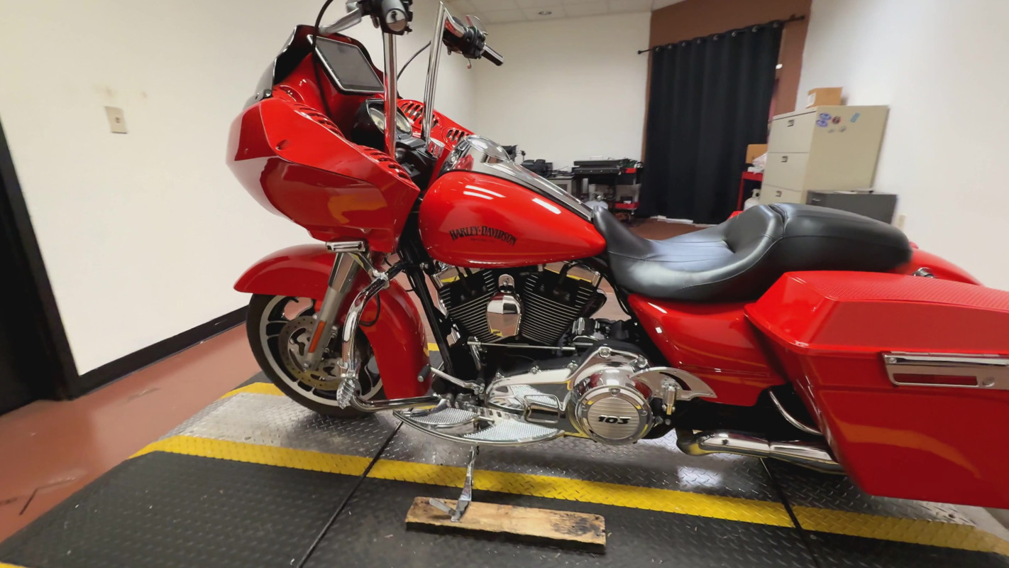 Road Glide® Custom