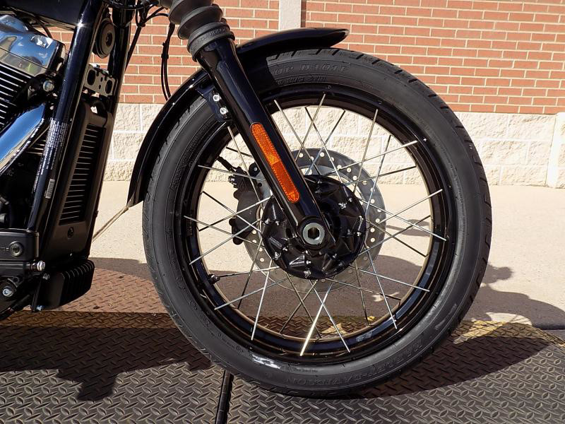 Street Bob®