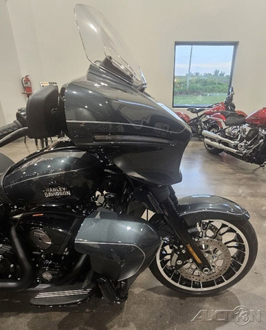 Street Glide® 3 Limited