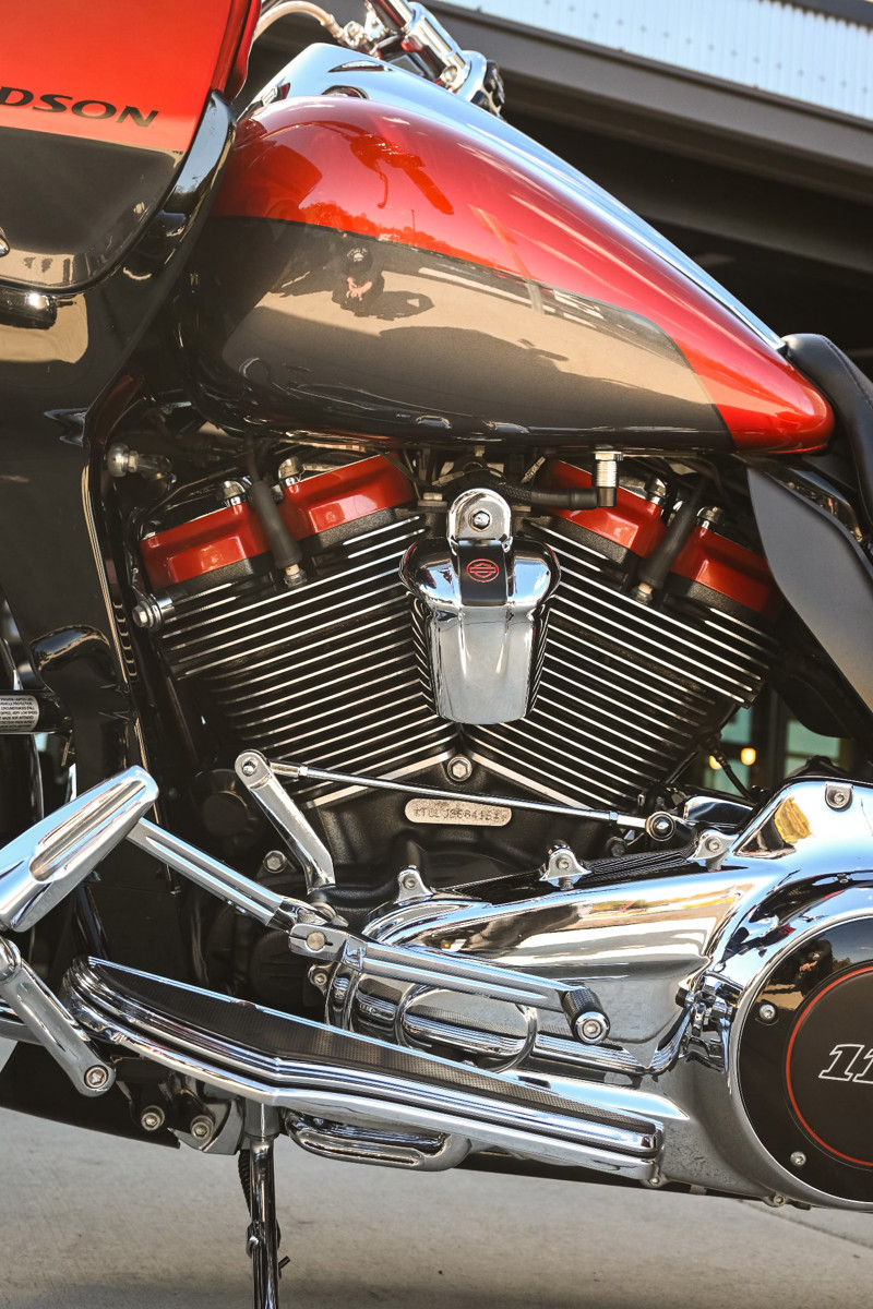 CVO® Road Glide®
