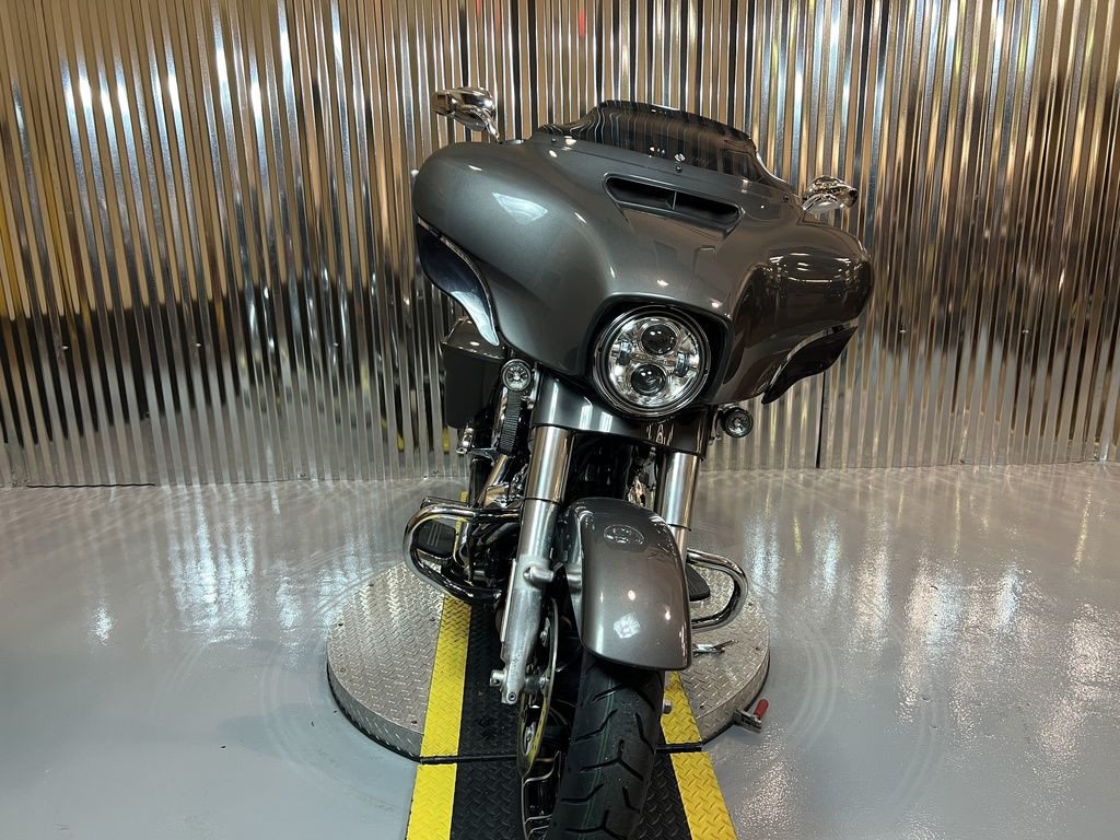 Street Glide® Special