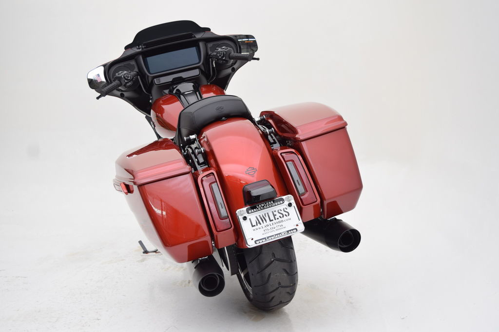 Street Glide®