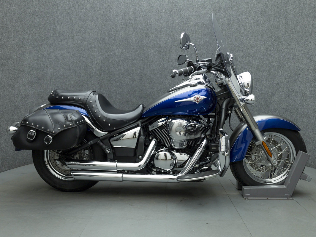 Vulcan 900 Classic LT