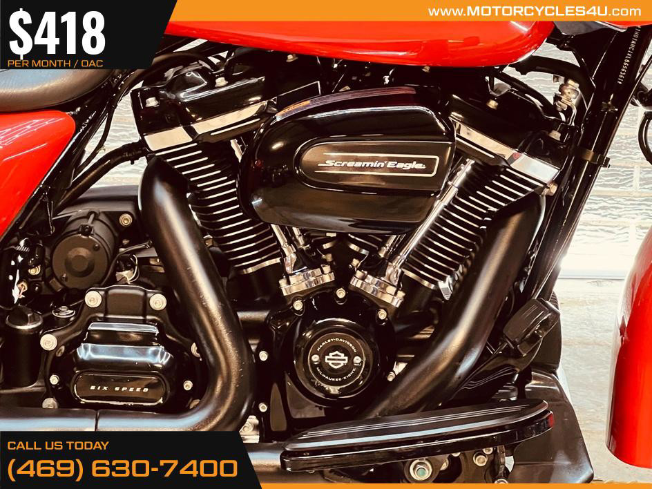 Road Glide®