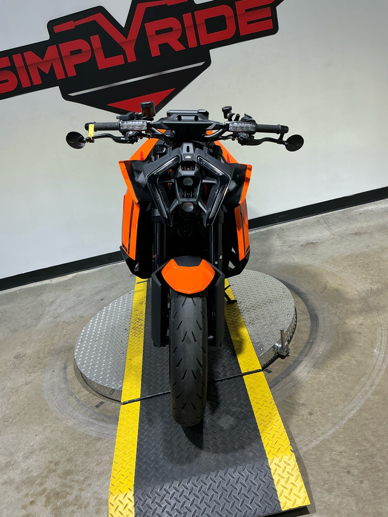 1390 Super Duke R