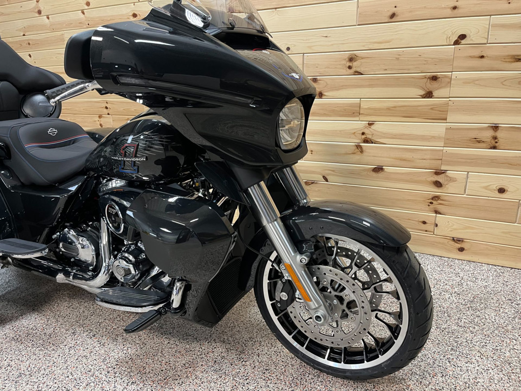 Street Glide® 3 Limited