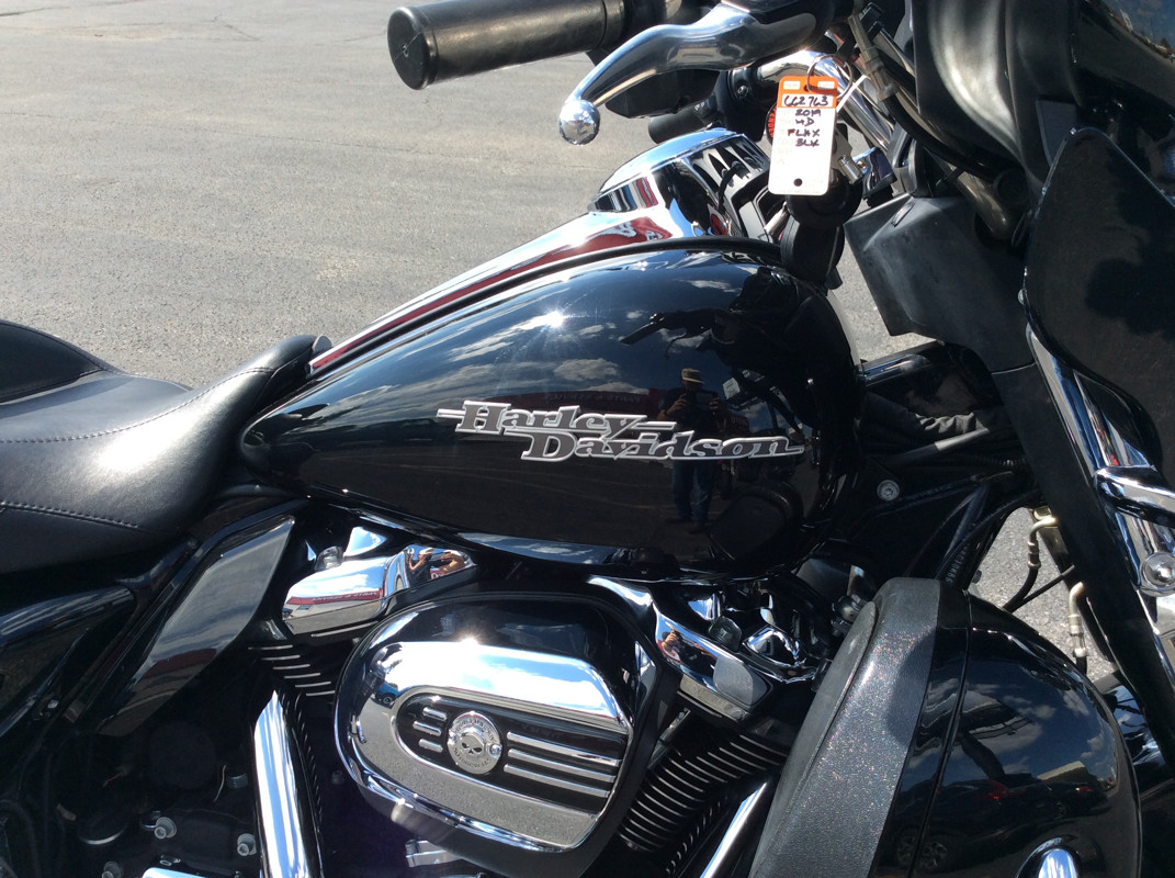 Street Glide®