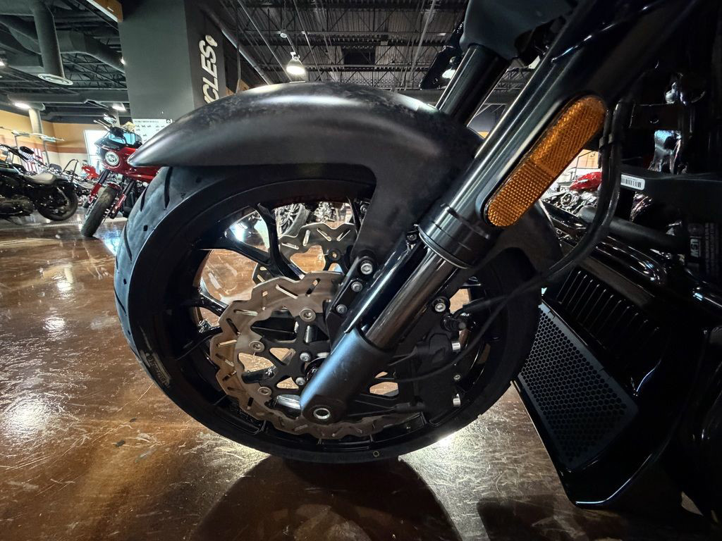CVO® Street Glide® ST