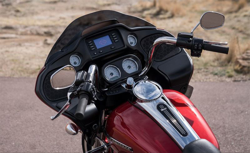 Road Glide®