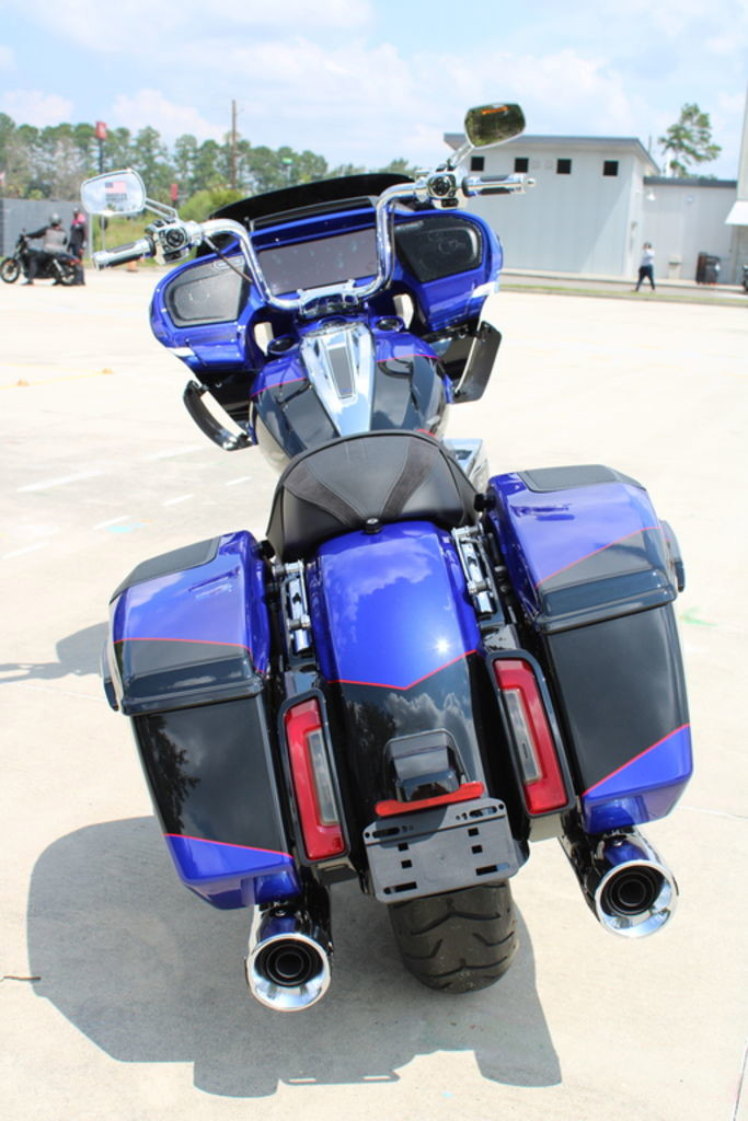 CVO® Road Glide®