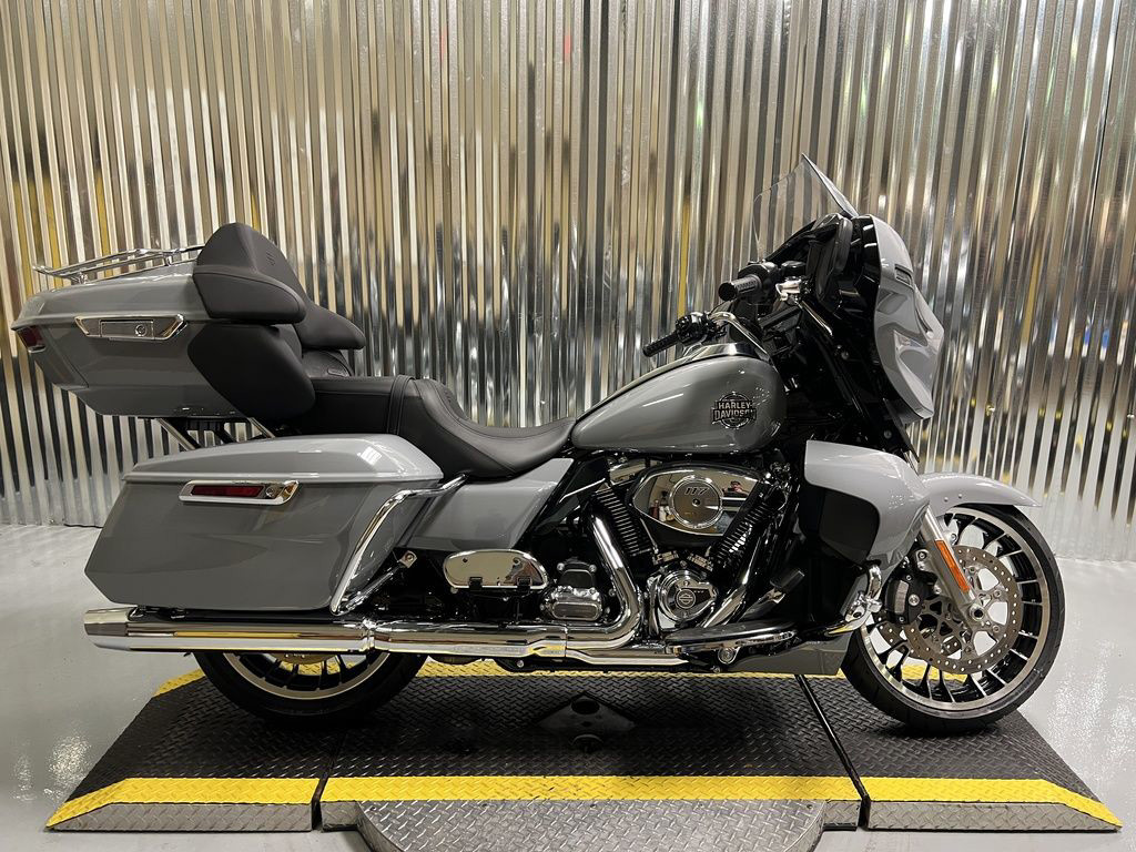 Street Glide® Limited