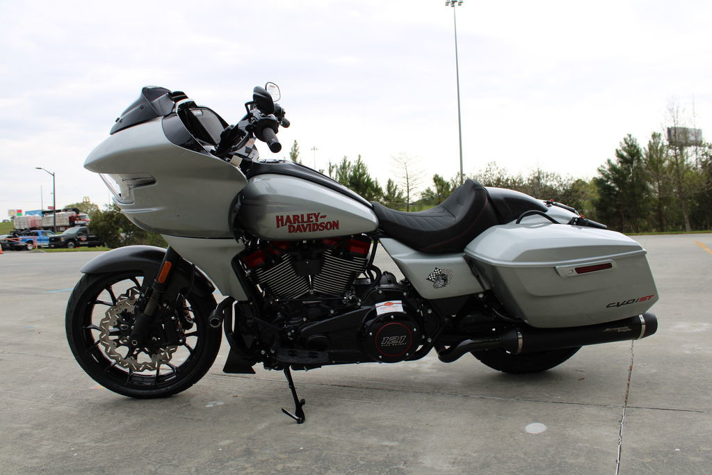 CVO® Road Glide® ST