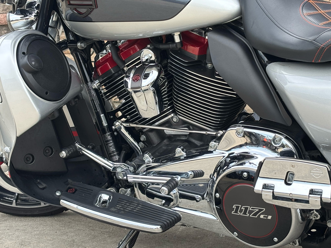 CVO® Street Glide®