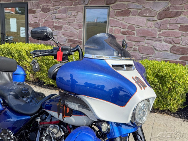 Street Glide® Special