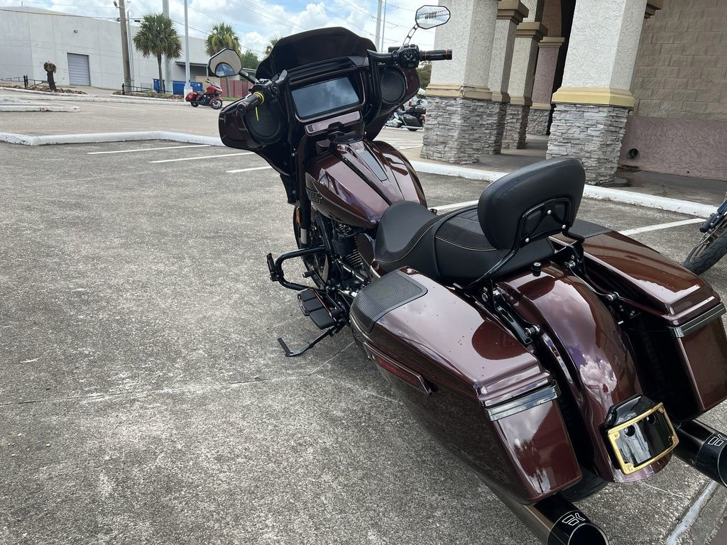 CVO® Street Glide®