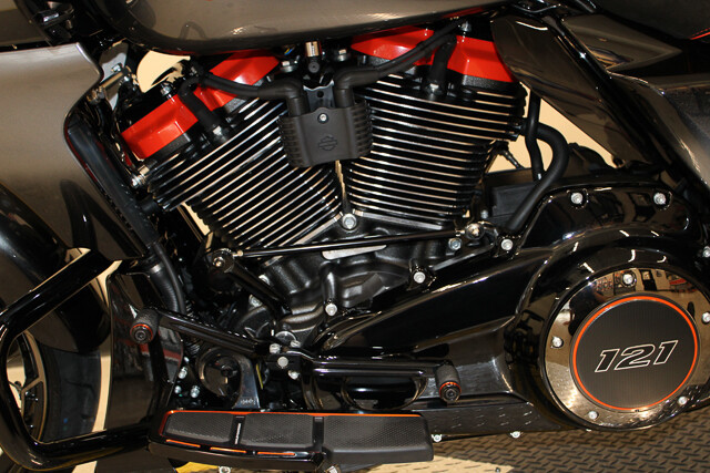 CVO® Road Glide®