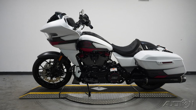 CVO® Road Glide® ST
