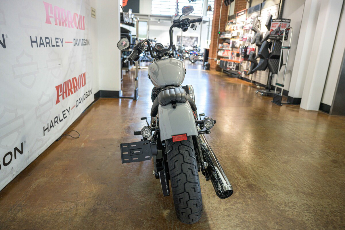 Street Bob®