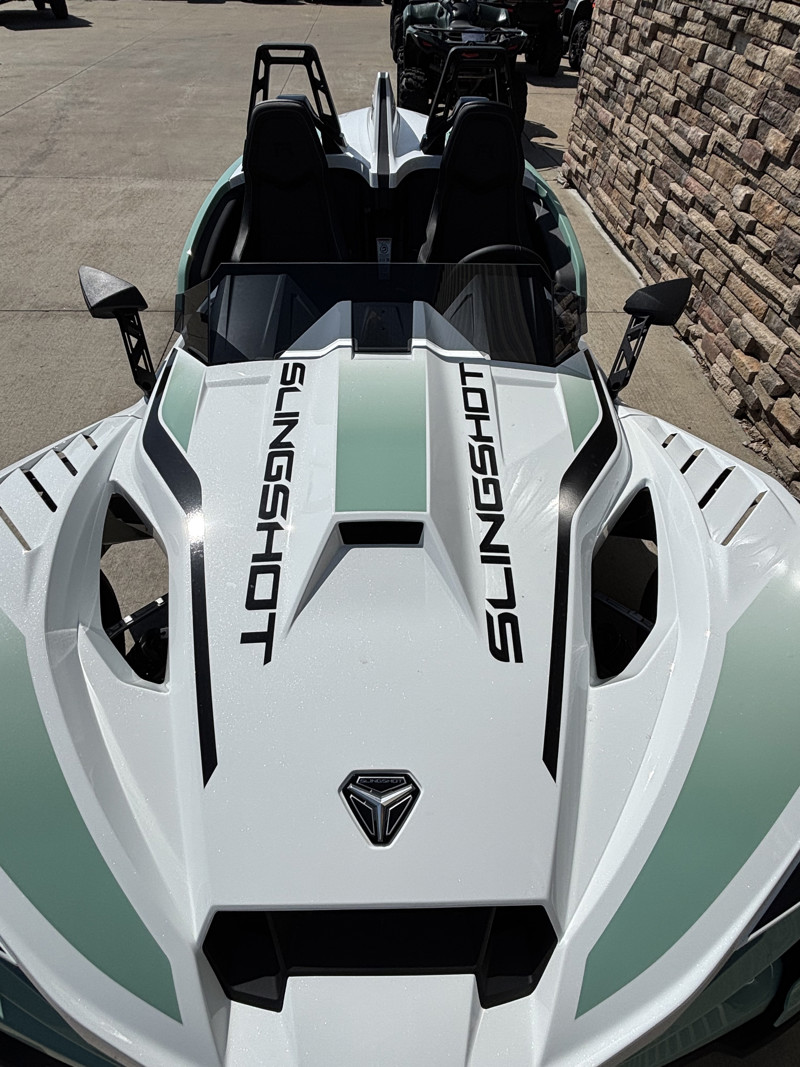 Slingshot® R