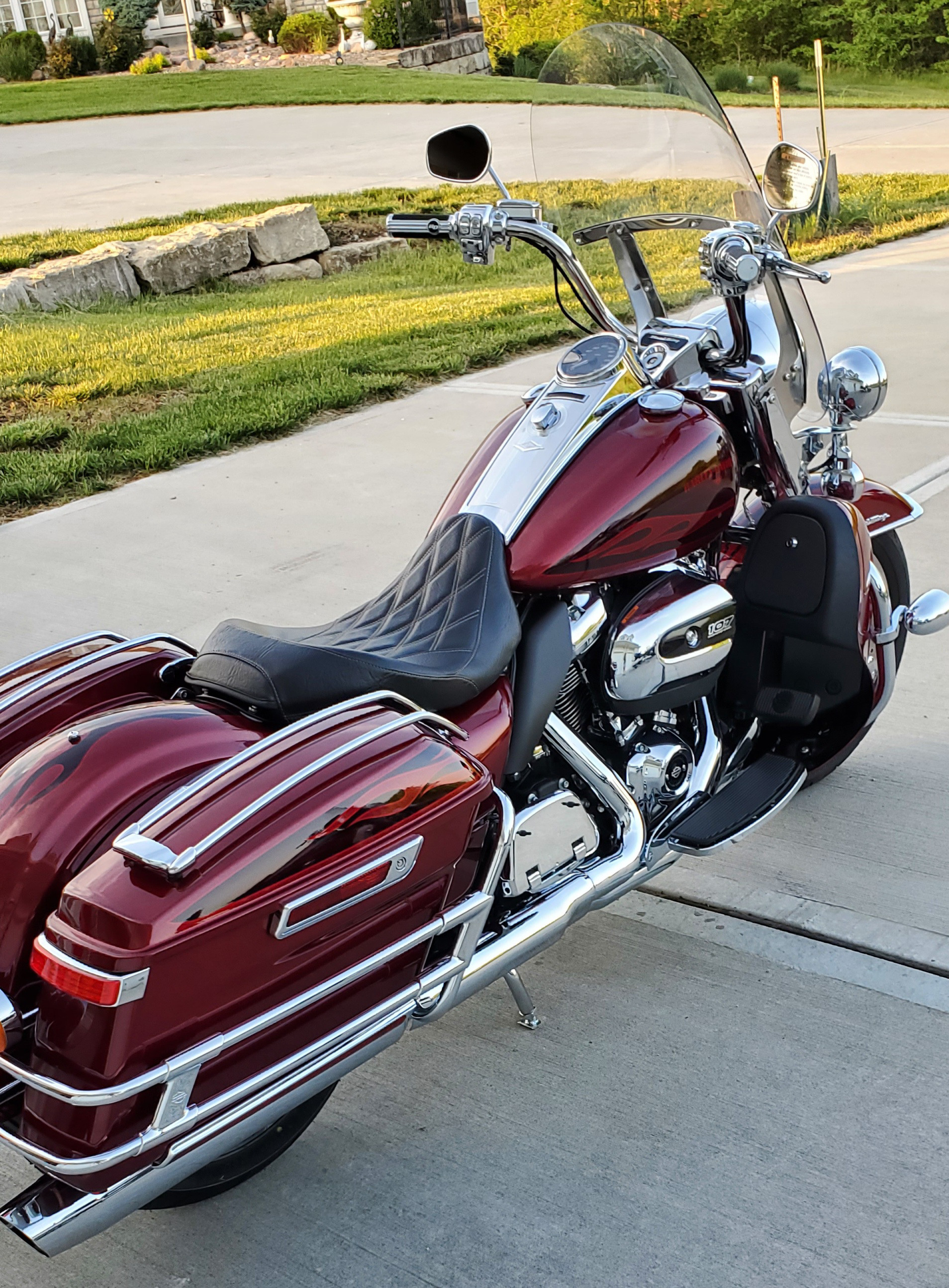 Harley R. Wright Ks 2017 Harley-Davidson® FLHR Road King® for Sale in Kansas City, MO (Item ...