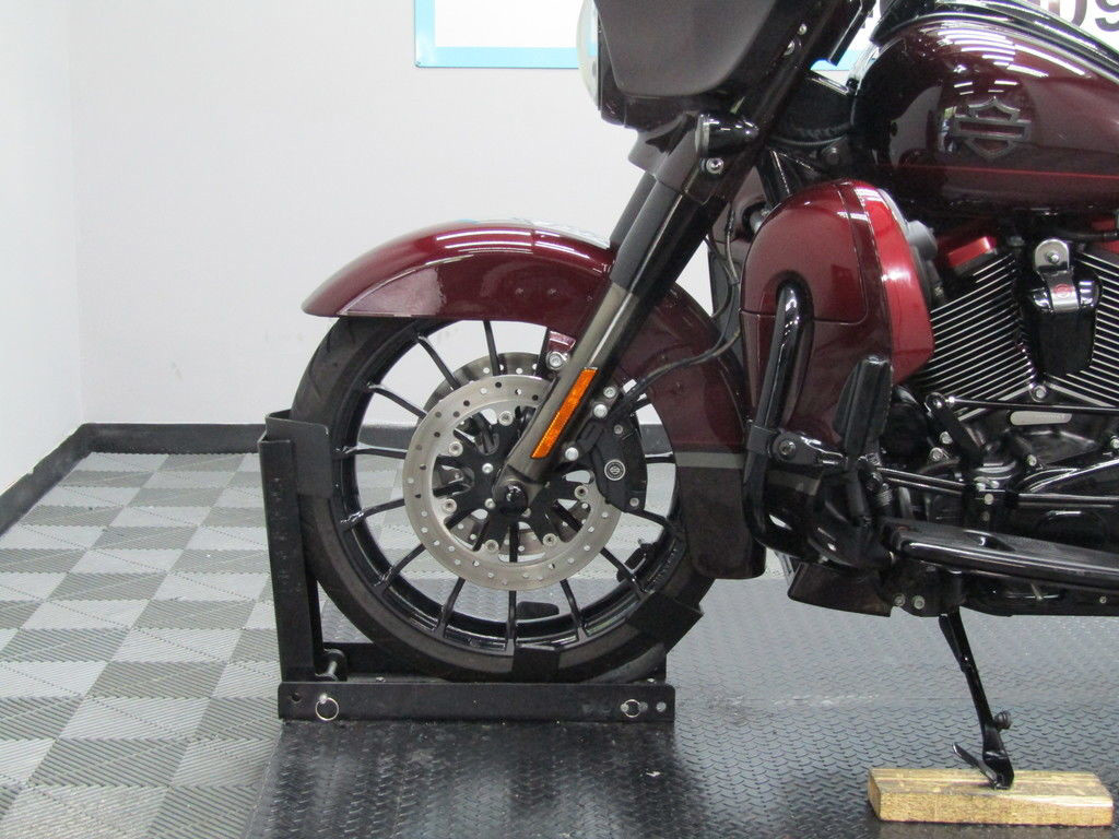 CVO® Street Glide®