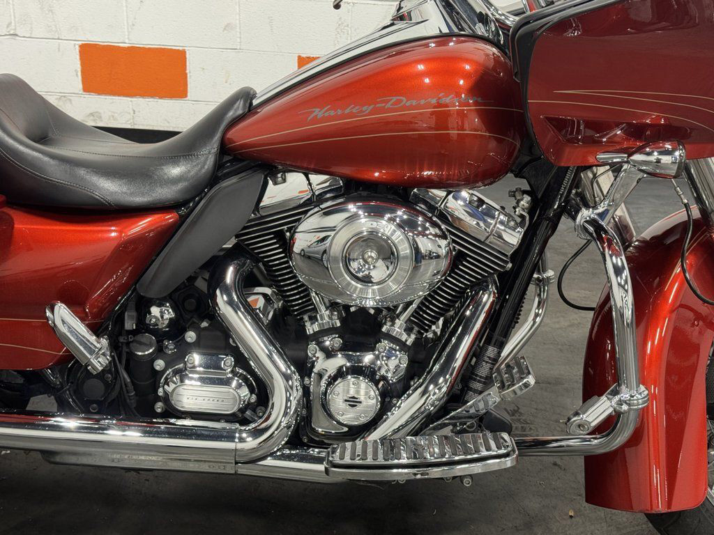 Road Glide® Custom