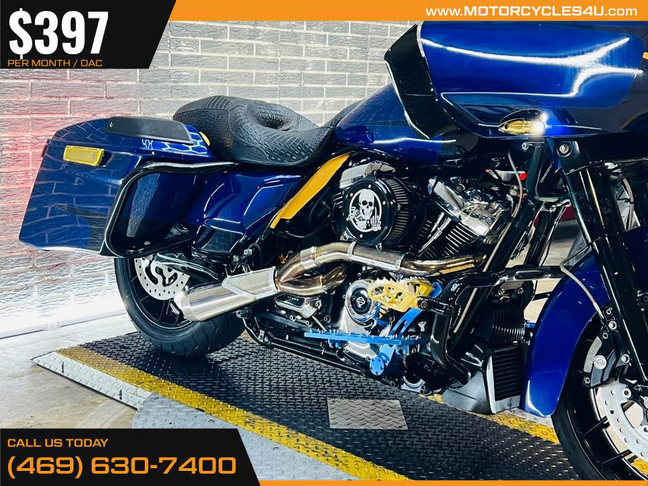 Road Glide®
