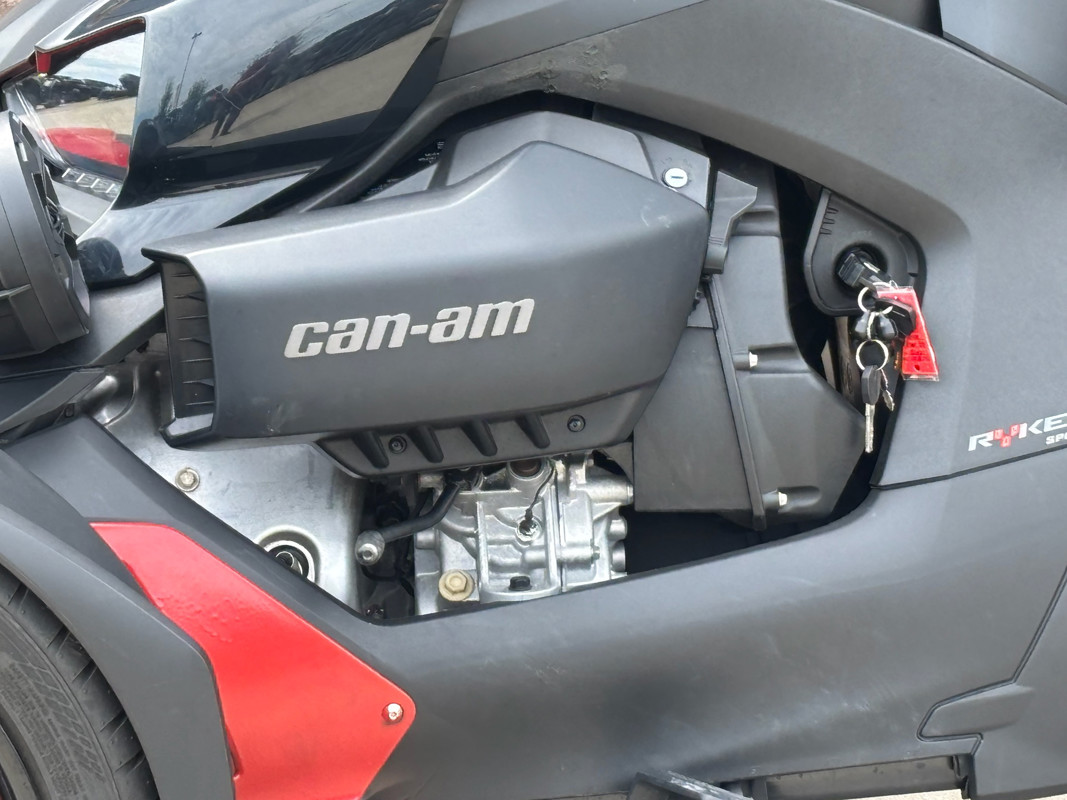 Ryker 900 Sport