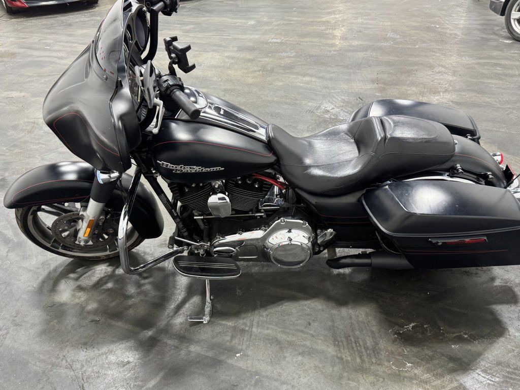 Street Glide® Special