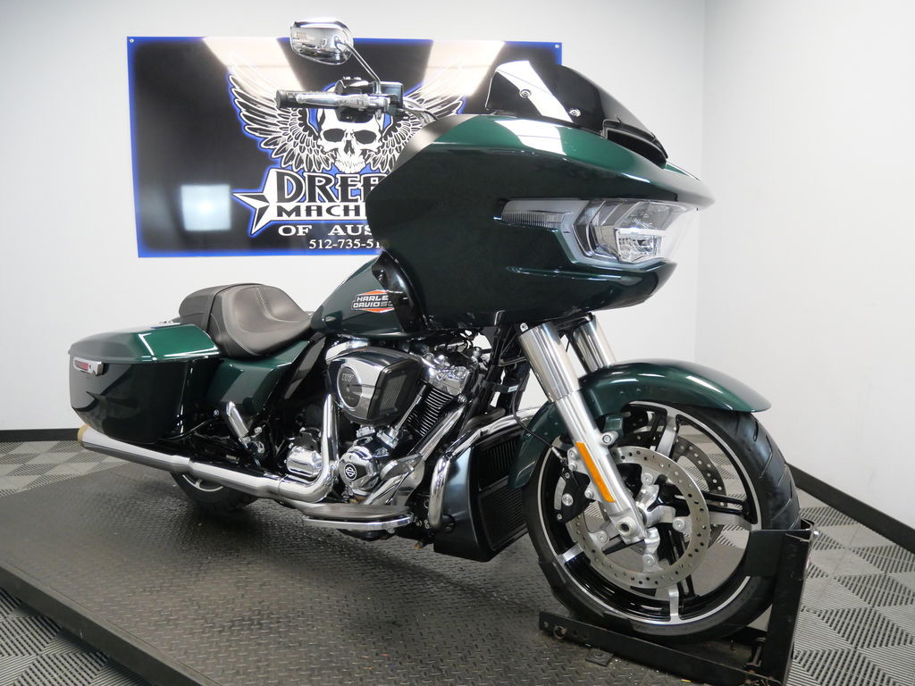 Road Glide®