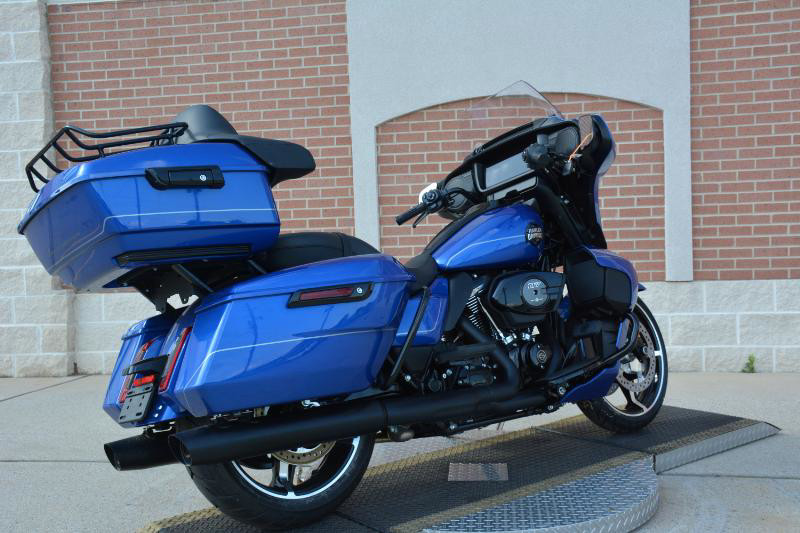 Street Glide® Ultra