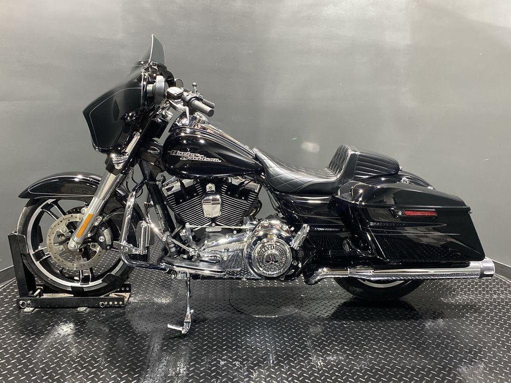 Street Glide® Special