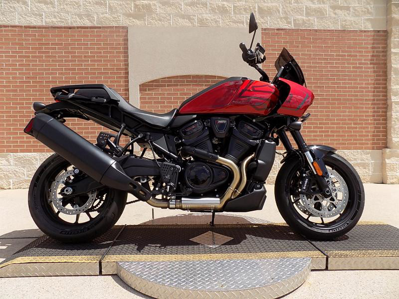 Pan America® 1250 ST
