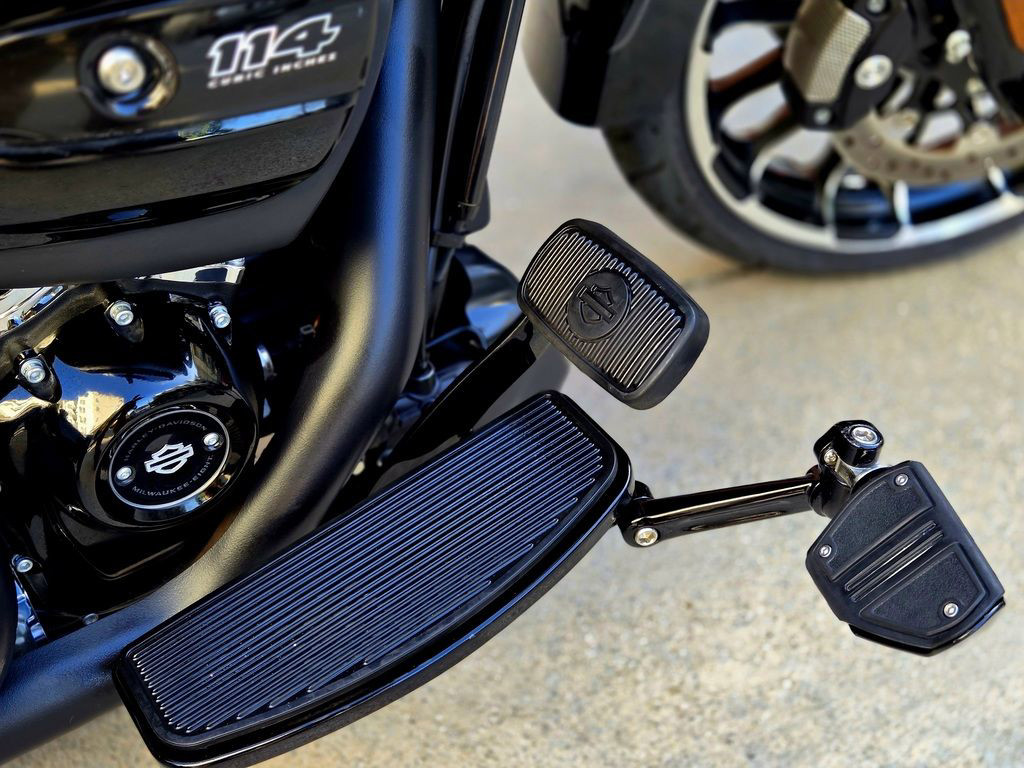 Road Glide® 3