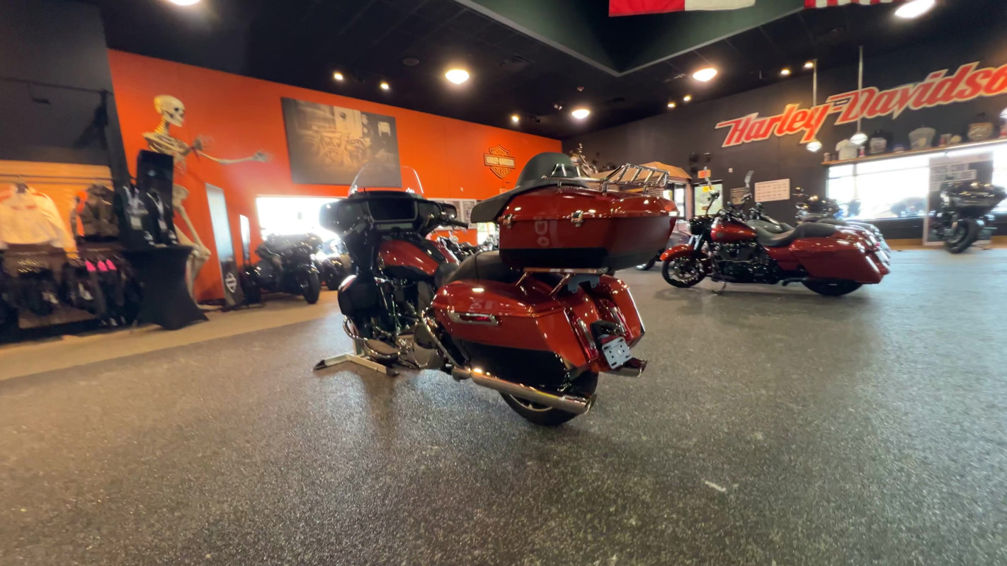 Street Glide® Ultra