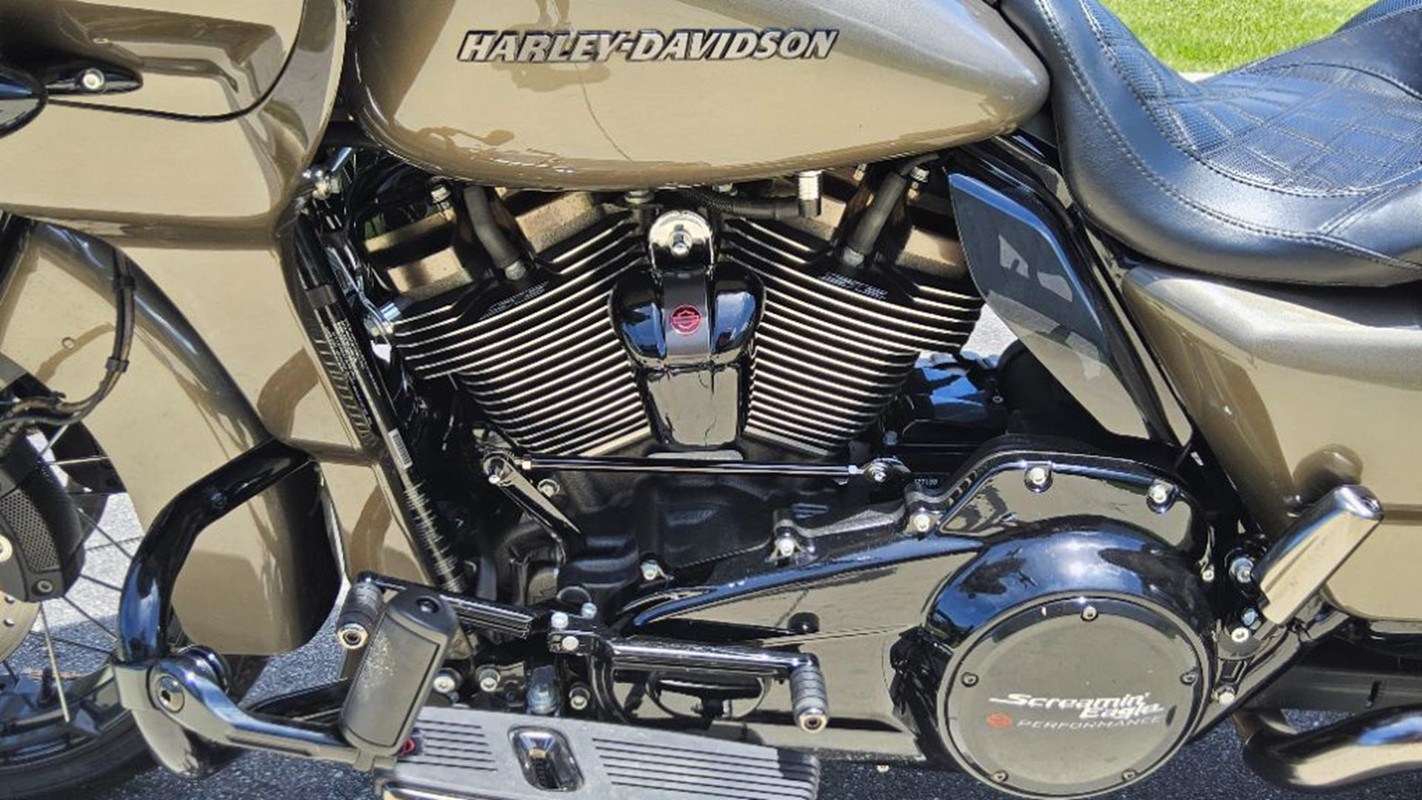 CVO® Road Glide®