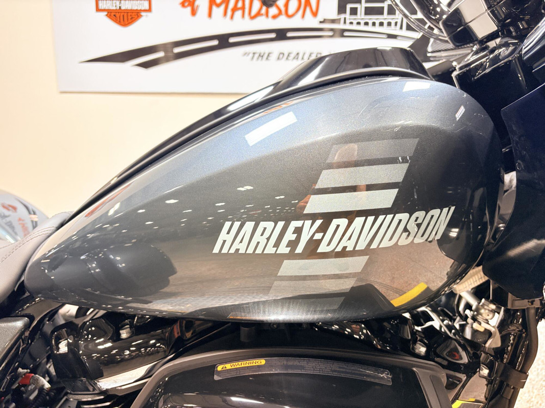 Road Glide® 3