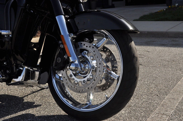 CVO® Street Glide®