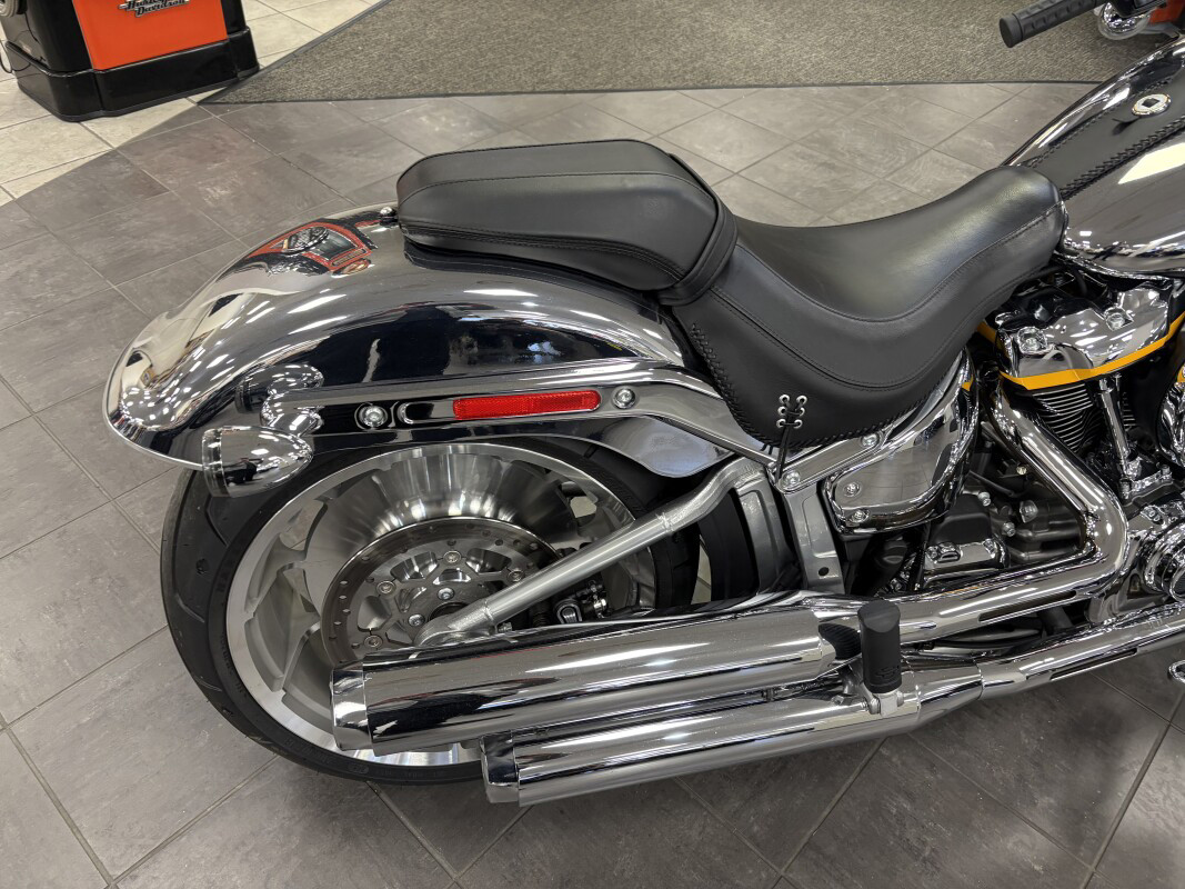 Fat Boy® Gray Ghost