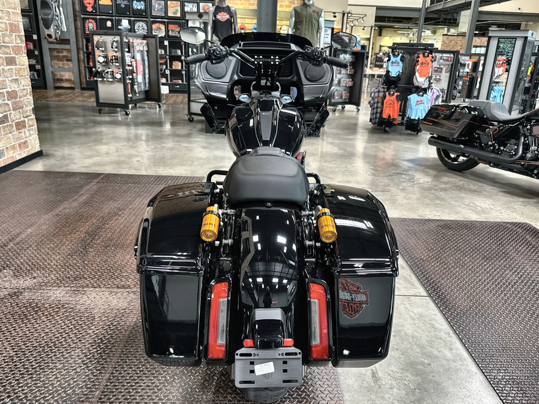 Road Glide®