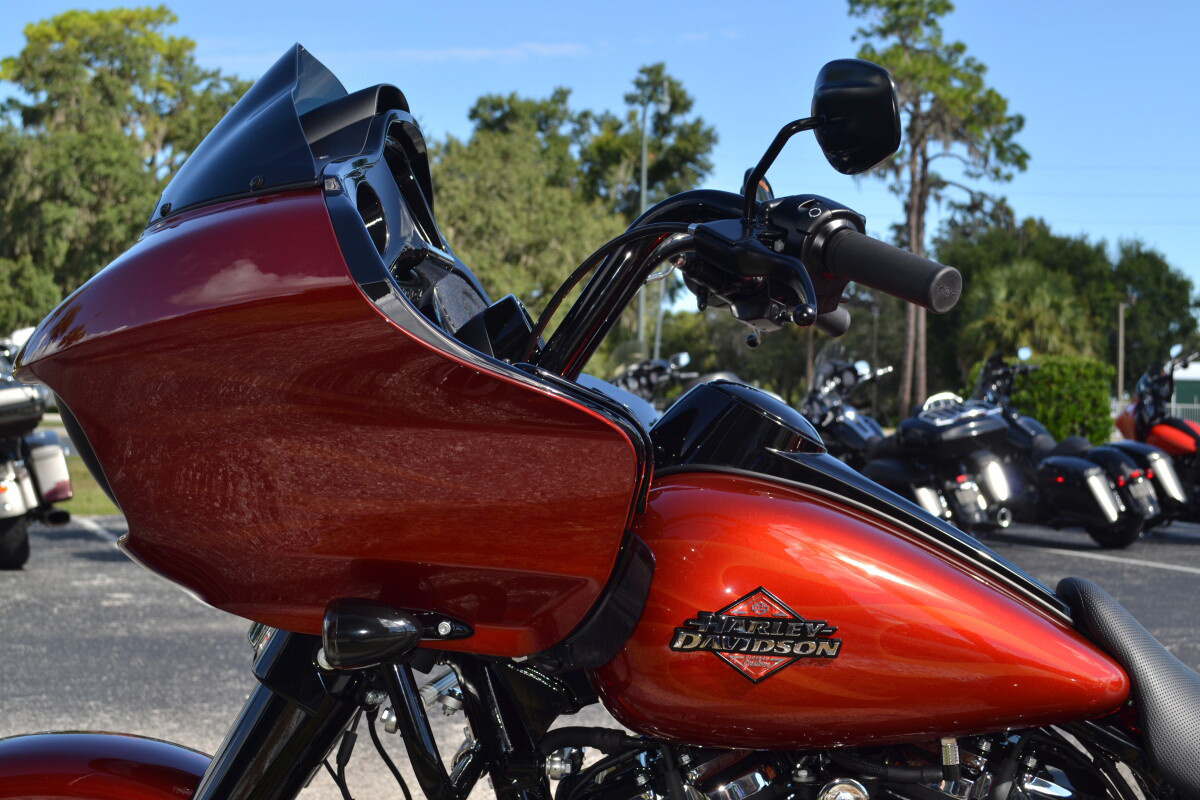 Road Glide® 3