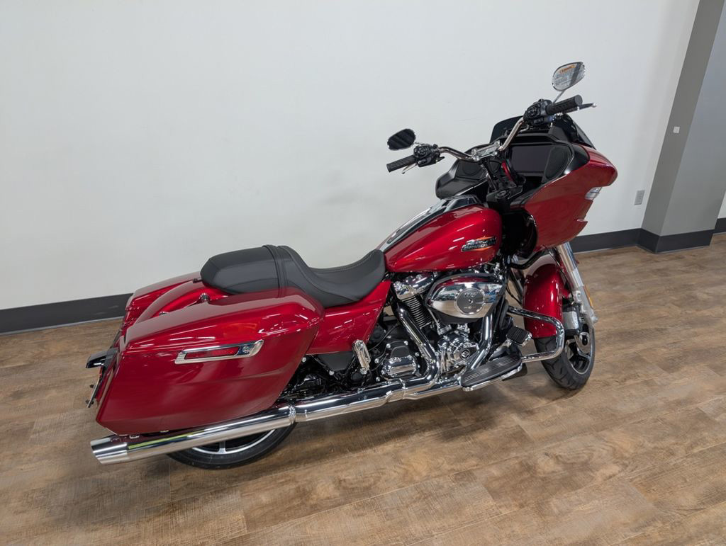 Road Glide®